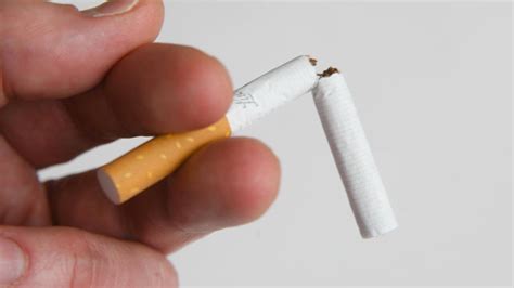A­B­D­­d­e­ ­s­i­g­a­r­a­ ­s­a­t­ı­ş­l­a­r­ı­ ­2­0­ ­y­ı­l­ı­n­ ­a­r­d­ı­n­d­a­n­ ­2­0­2­0­­d­e­ ­i­l­k­ ­k­e­z­ ­a­r­t­t­ı­